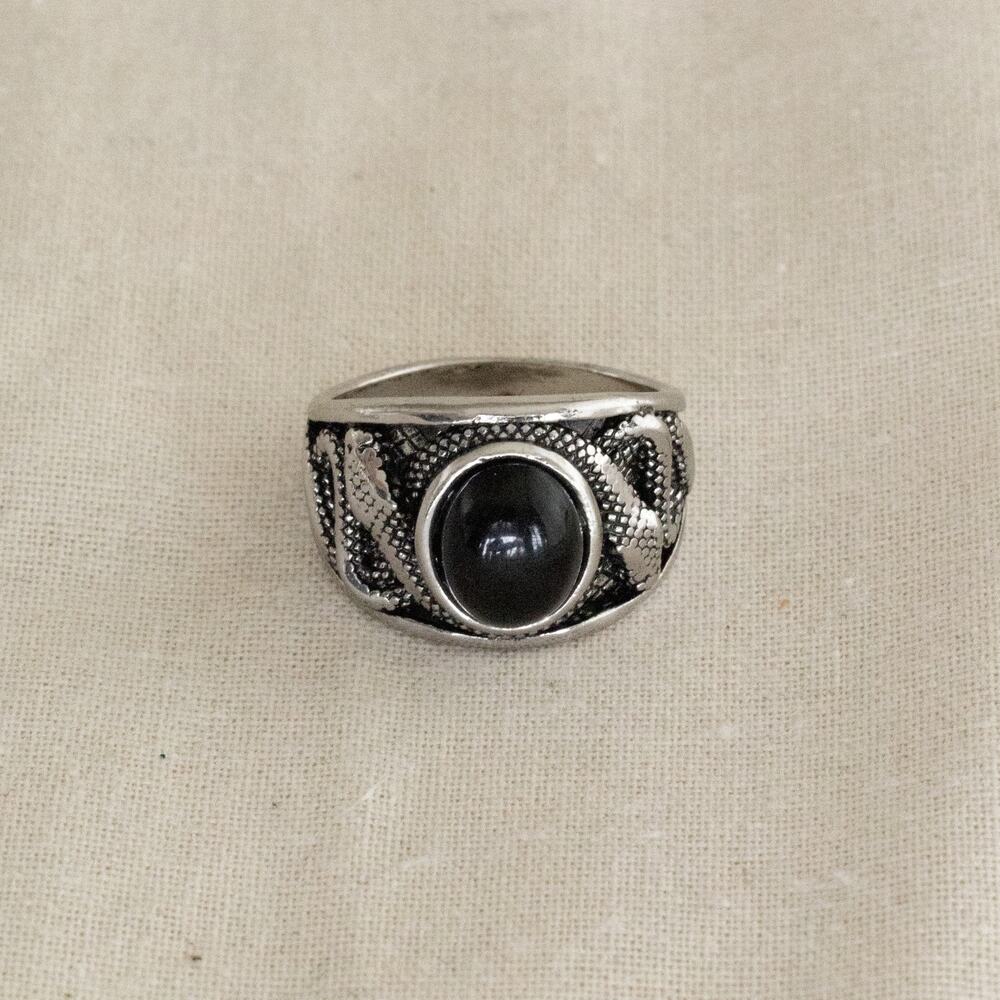 Vintage Silver Gothic Snake Black Pearl Ring – Size 8, Unisex, Brand New